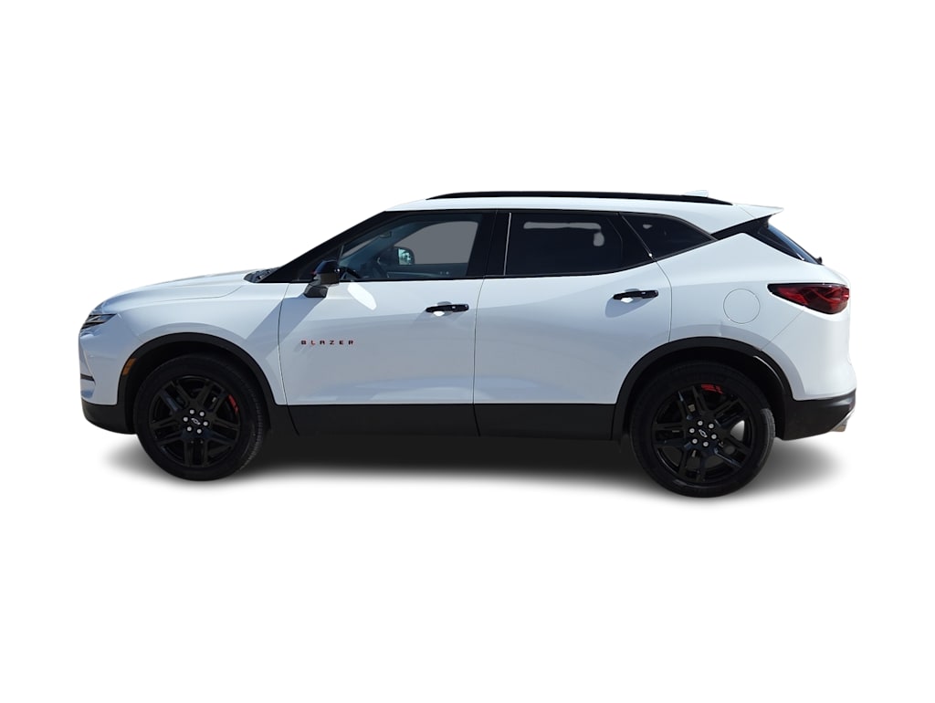 Thumbnail: 2024 Chevrolet Blazer - 3