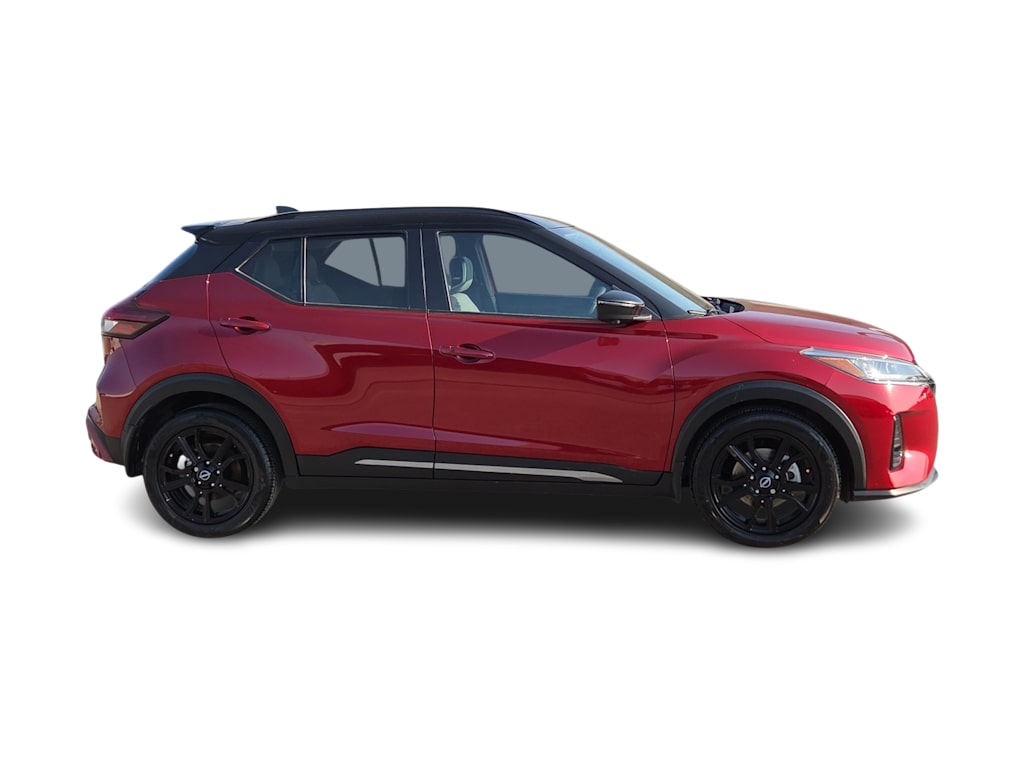 Thumbnail: 2023 Nissan Kicks - 21