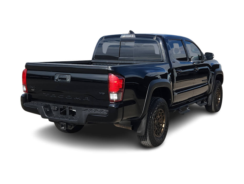 Thumbnail: 2023 Toyota Tacoma - 21