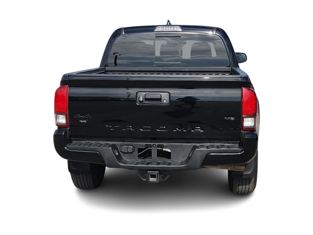 Thumbnail: 2023 Toyota Tacoma - 6