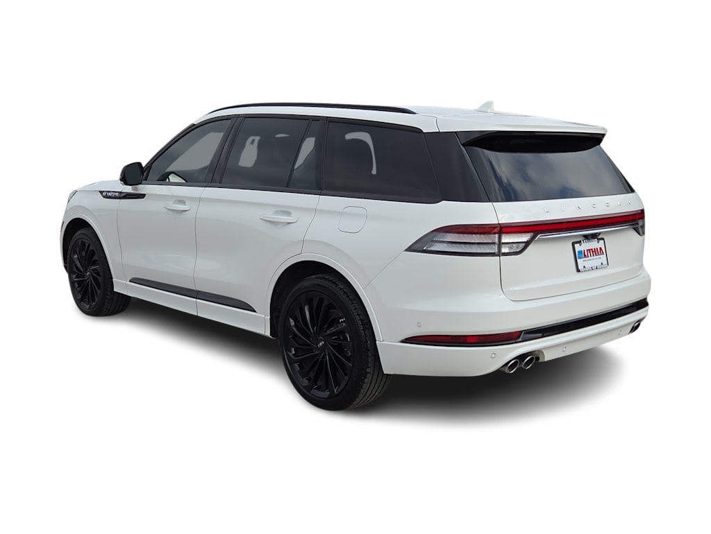 Thumbnail: 2023 Lincoln Aviator - 4