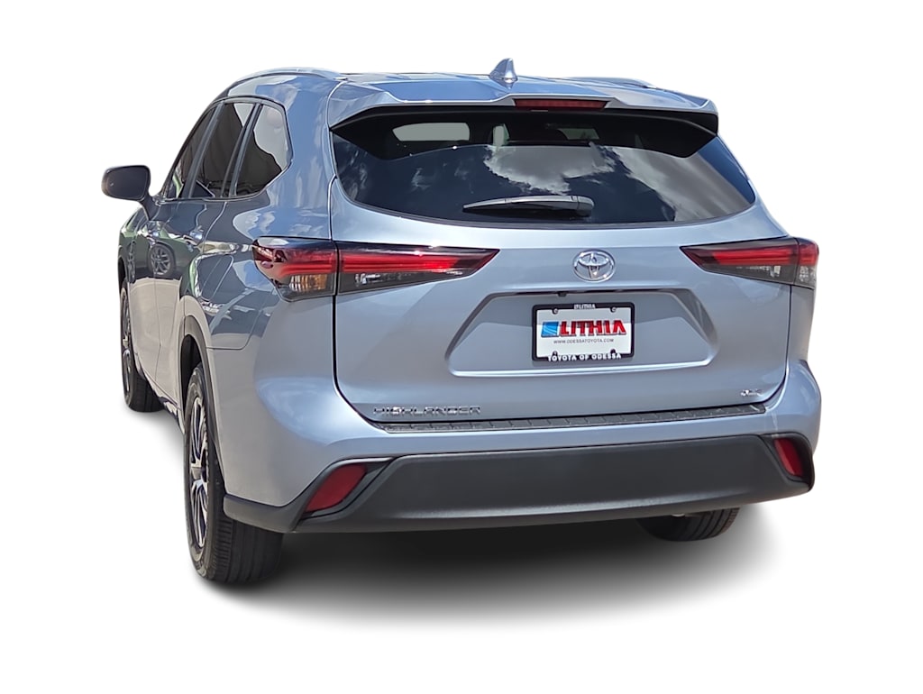 Thumbnail: 2024 Toyota Highlander - 18