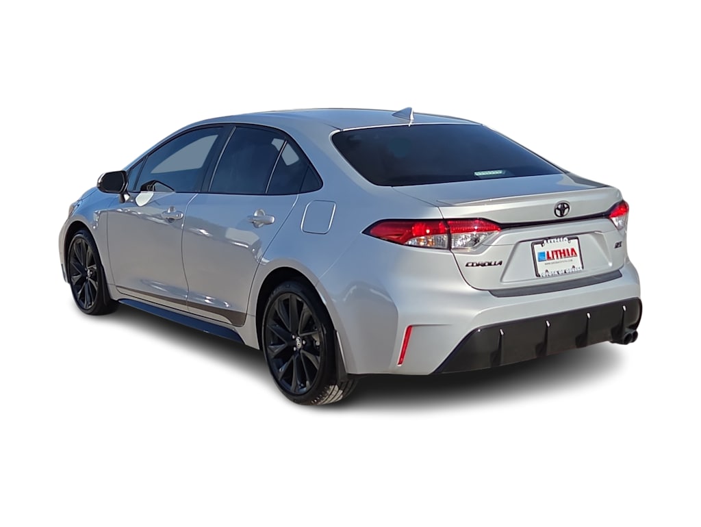 Thumbnail: 2024 Toyota Corolla - 4