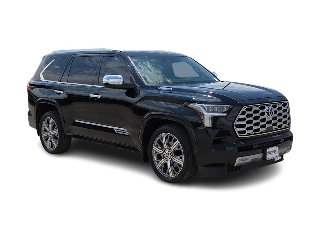 Thumbnail: 2023 Toyota Sequoia - 16