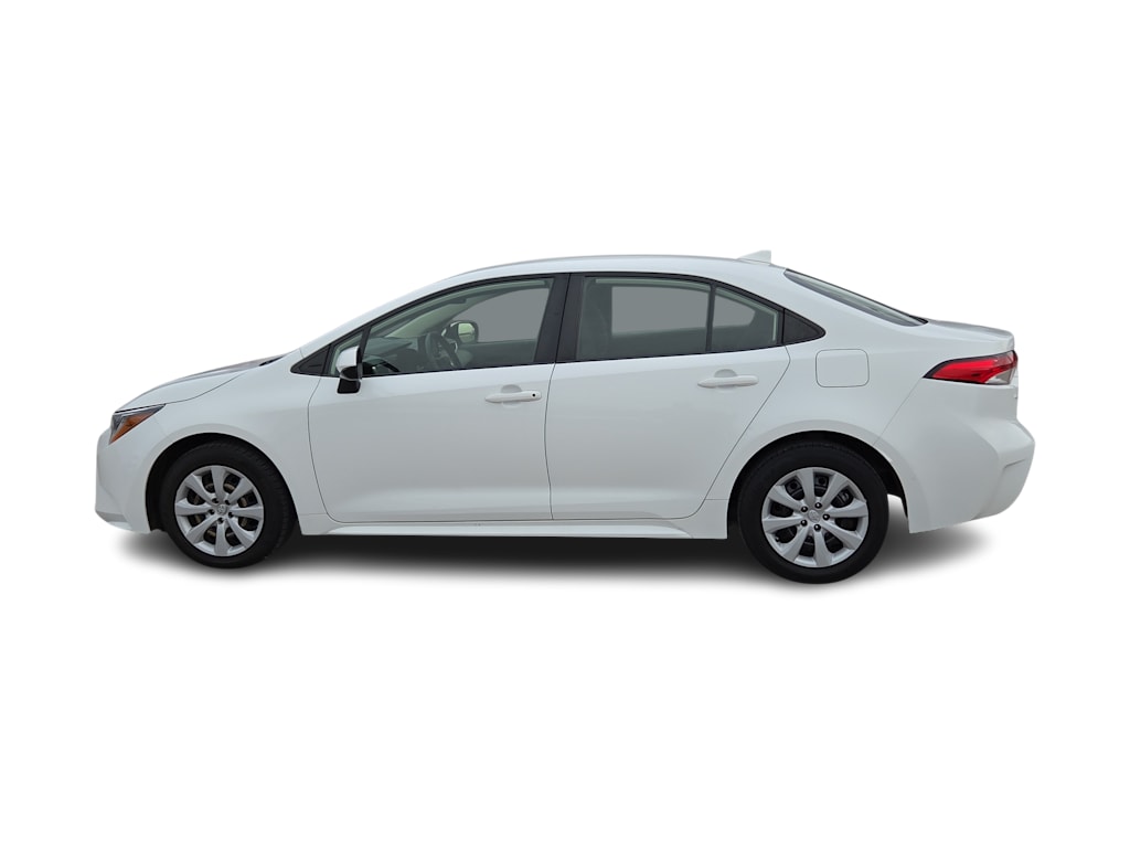 Thumbnail: 2022 Toyota Corolla - 3