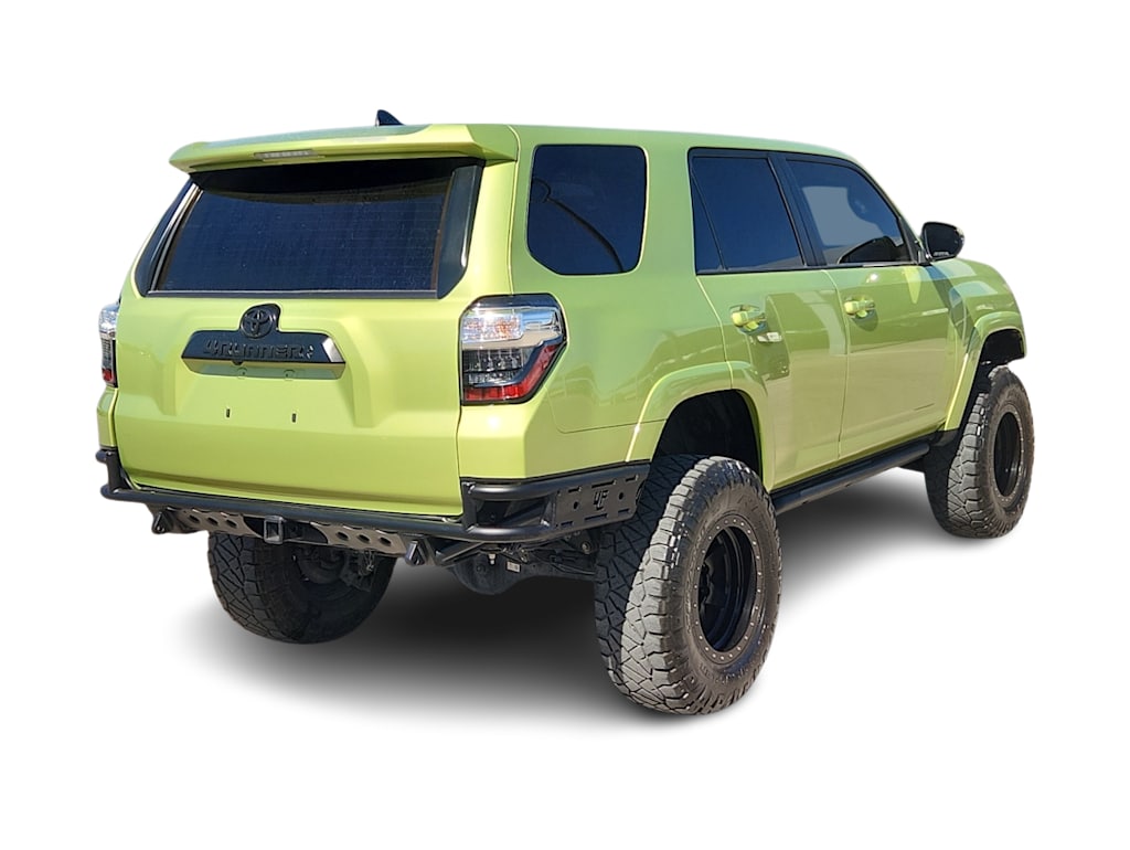 Thumbnail: 2023 Toyota 4Runner - 21