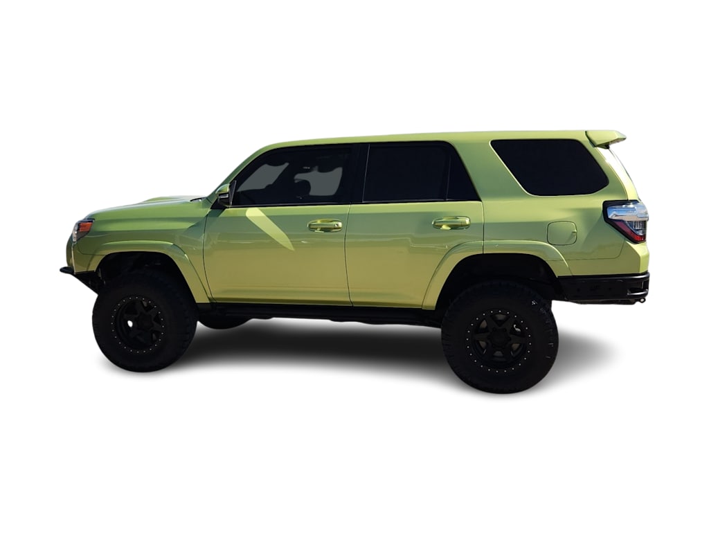 Thumbnail: 2023 Toyota 4Runner - 3