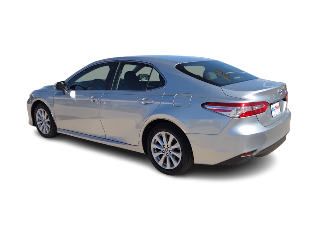 Thumbnail: 2018 Toyota Camry - 4