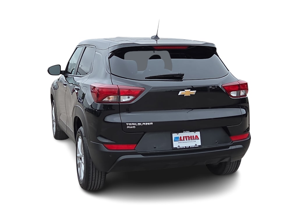 Thumbnail: 2024 Chevrolet TrailBlazer - 18