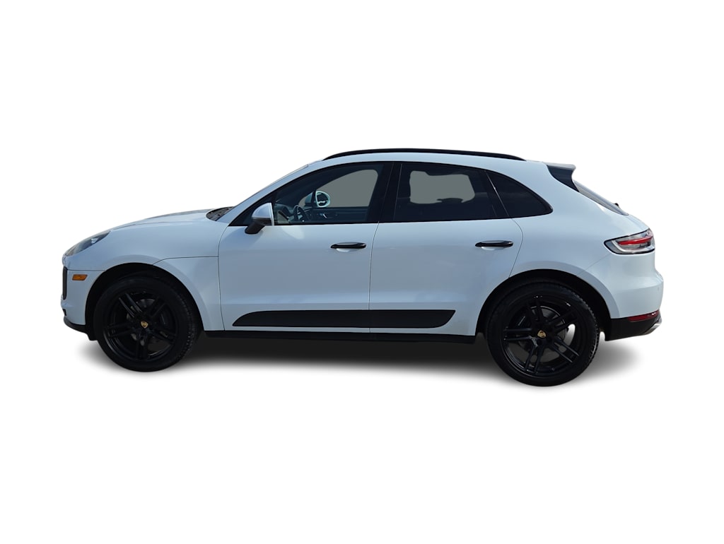 Thumbnail: 2020 Porsche Macan - 3