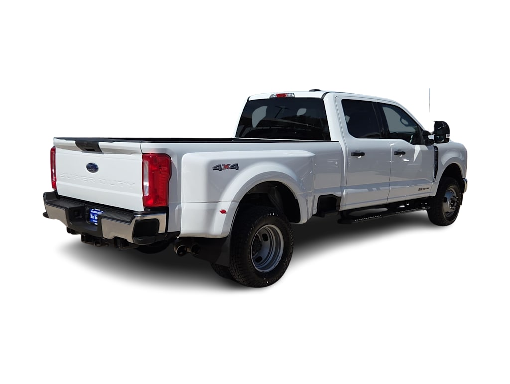 Thumbnail: 2025 Ford F-350 - 19