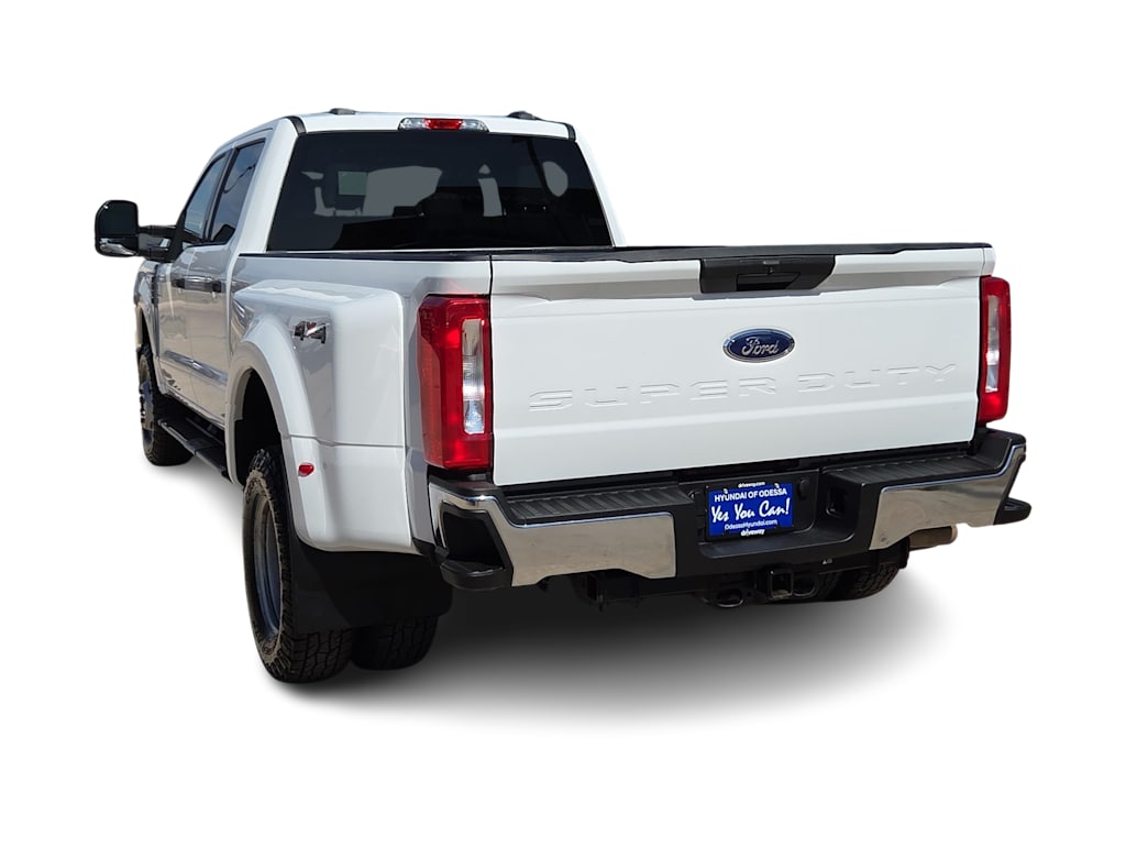 Thumbnail: 2025 Ford F-350 - 18