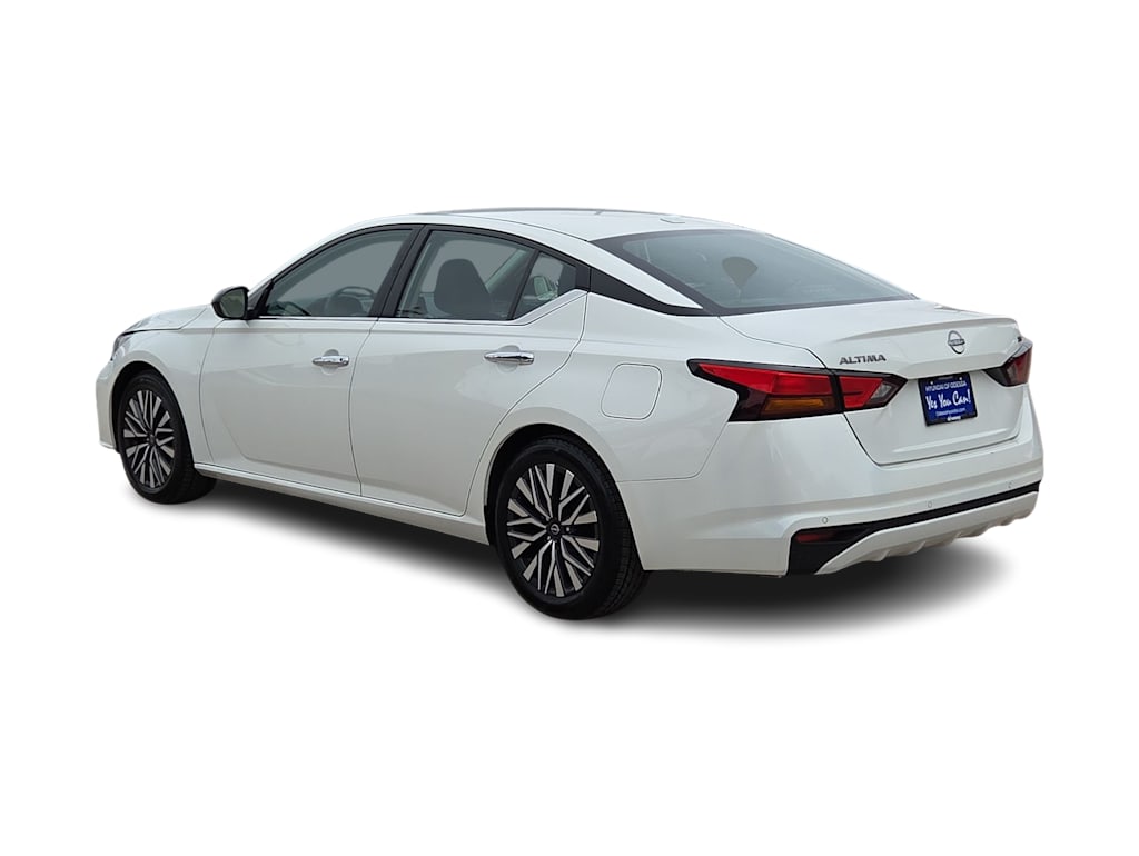 Thumbnail: 2024 Nissan Altima - 4