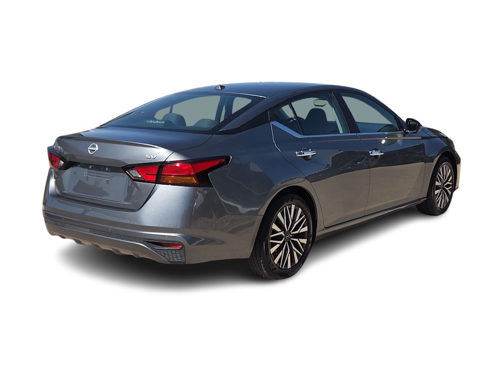 Thumbnail: 2024 Nissan Altima - 19