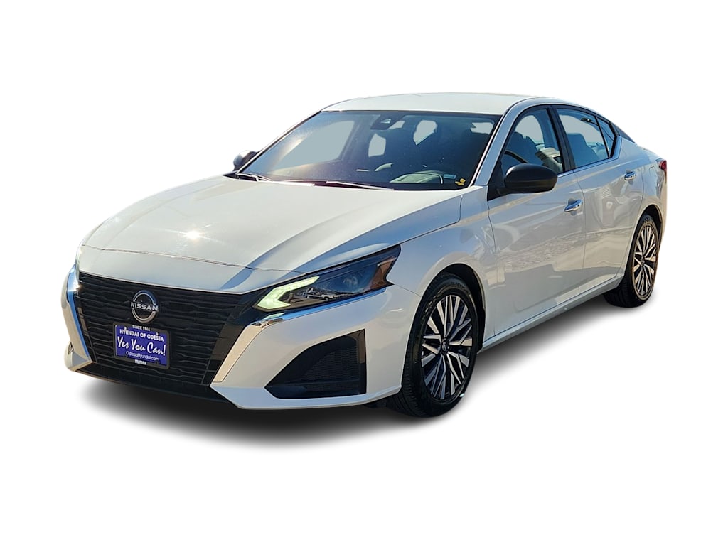 Thumbnail: 2024 Nissan Altima - 20