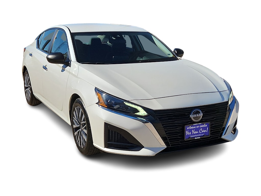 Thumbnail: 2024 Nissan Altima - 19