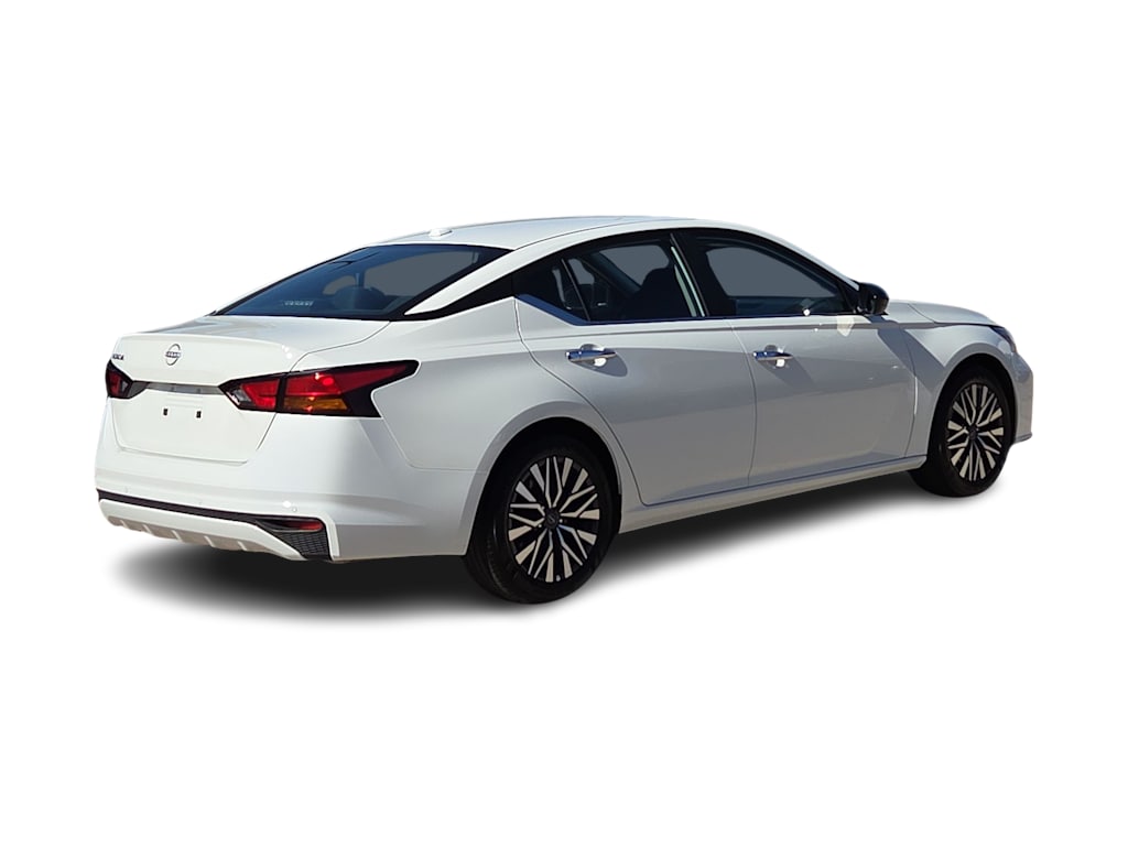 Thumbnail: 2025 Nissan Altima - 20