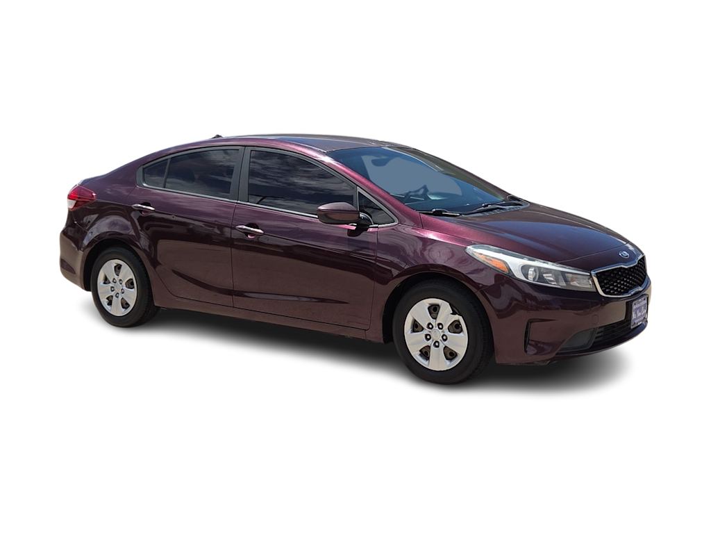Thumbnail: 2018 Kia Forte - 18