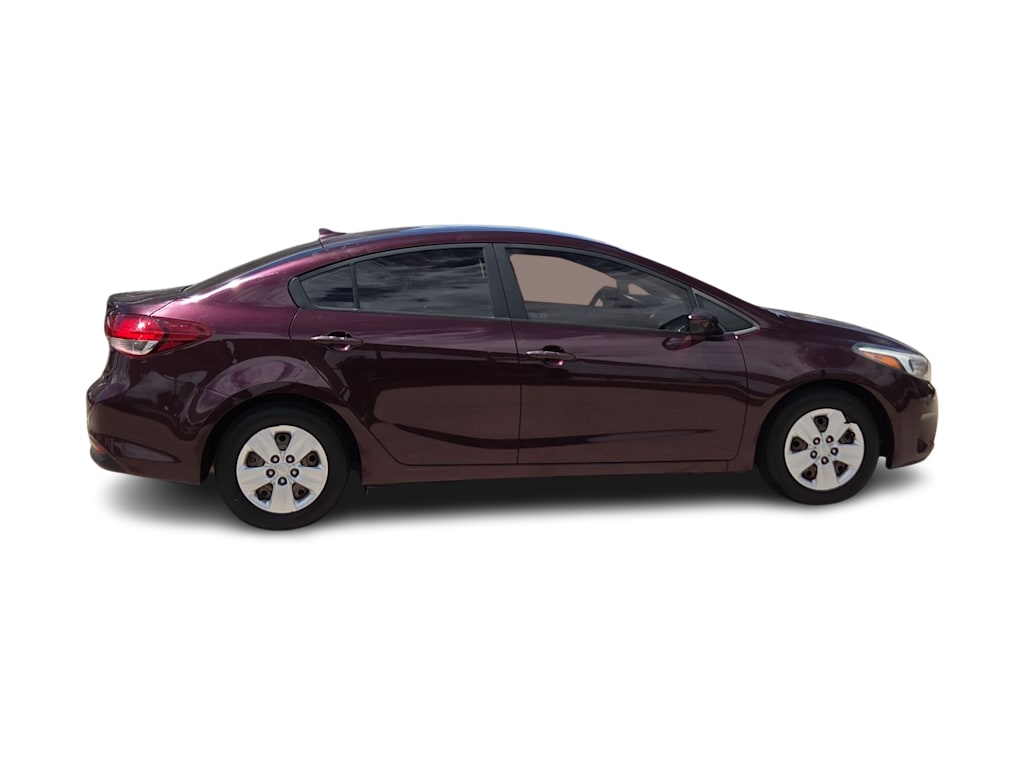 Thumbnail: 2018 Kia Forte - 23