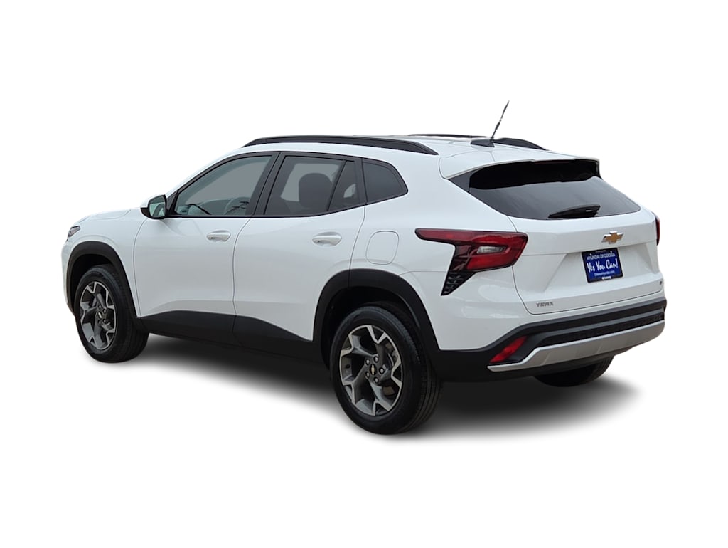 Thumbnail: 2025 Chevrolet Trax - 4