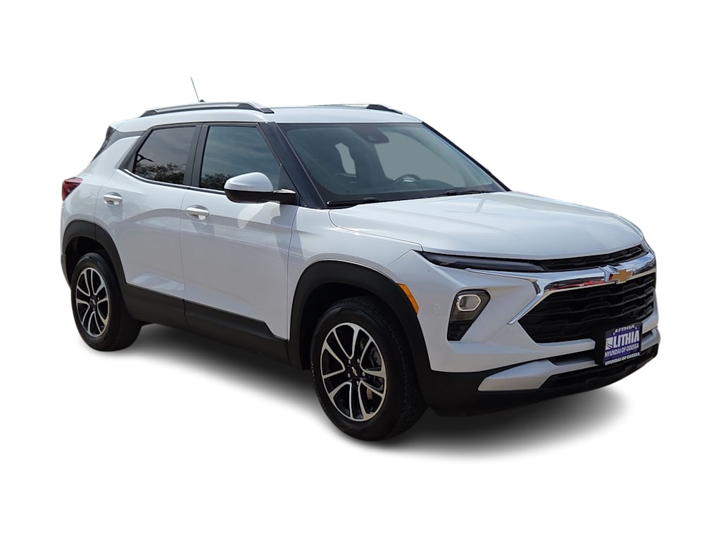 Thumbnail: 2025 Chevrolet TrailBlazer - 17