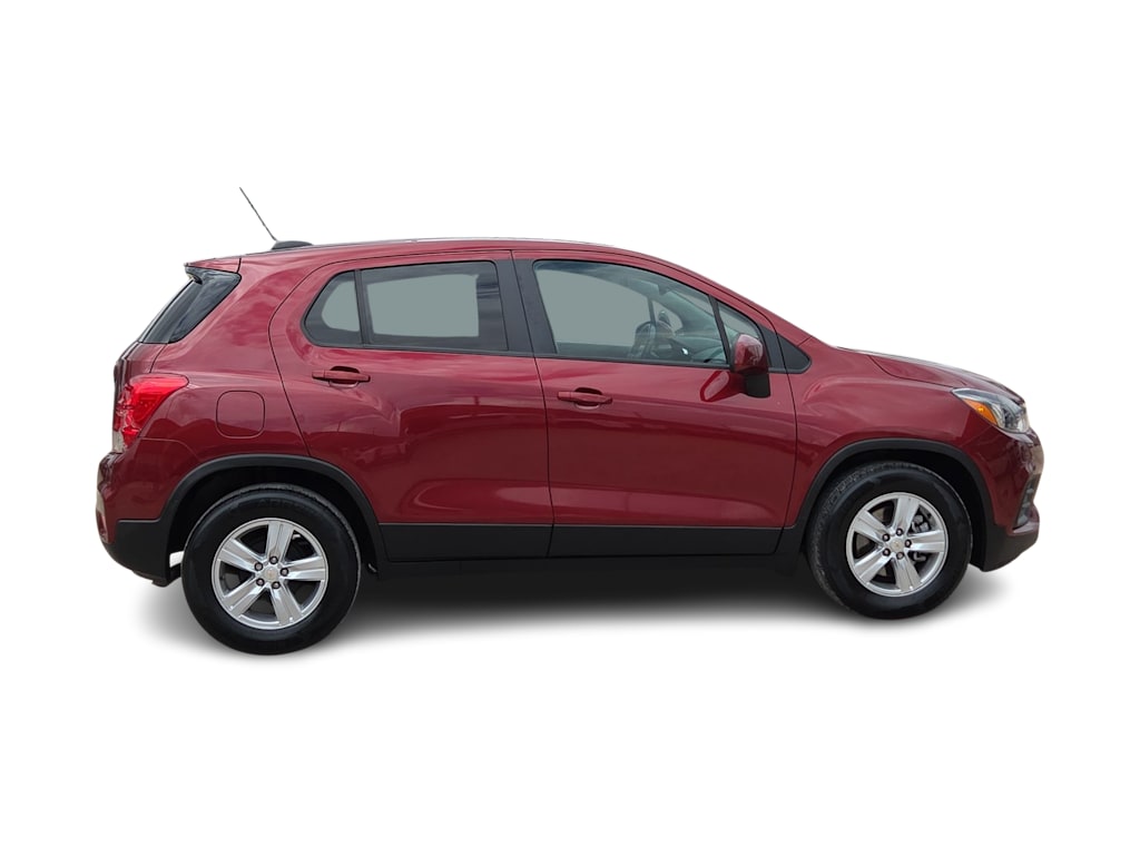 Thumbnail: 2022 Chevrolet Trax - 20