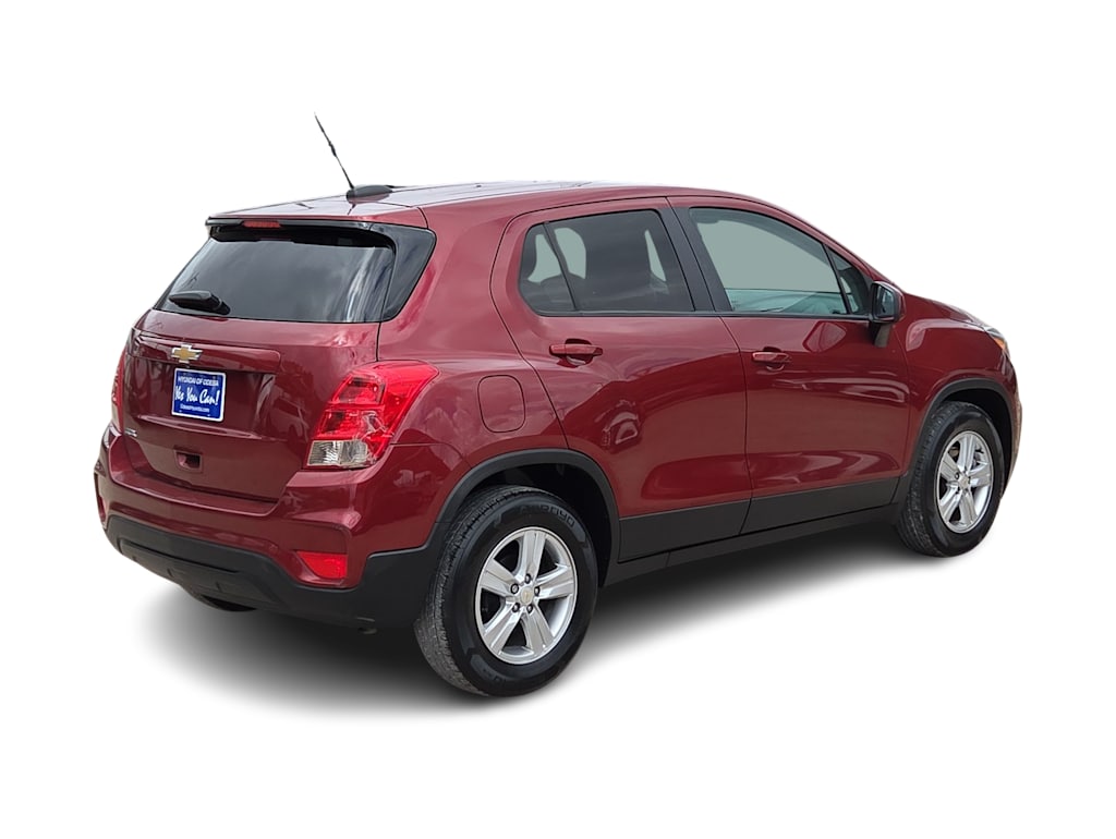 Thumbnail: 2022 Chevrolet Trax - 19