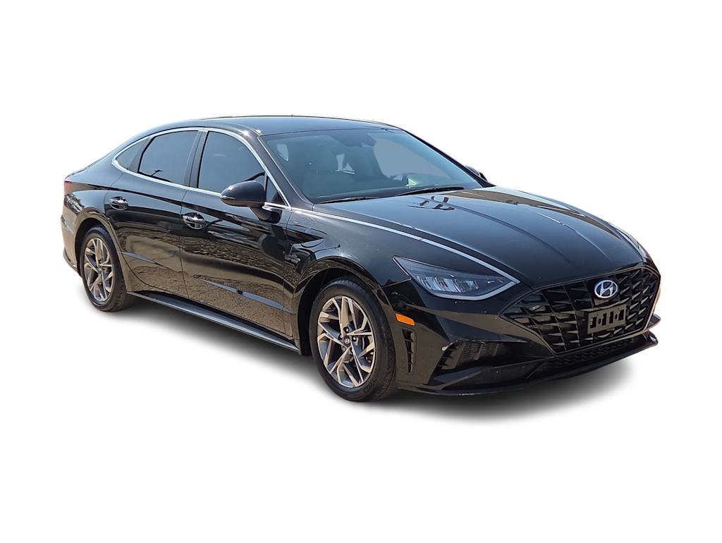 Thumbnail: 2022 Hyundai Sonata - 16