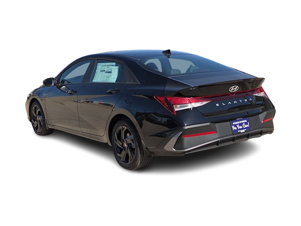 Thumbnail: 2026 Hyundai Elantra - 4