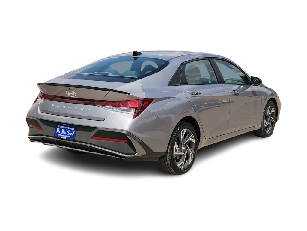 Thumbnail: 2025 Hyundai Elantra - 20