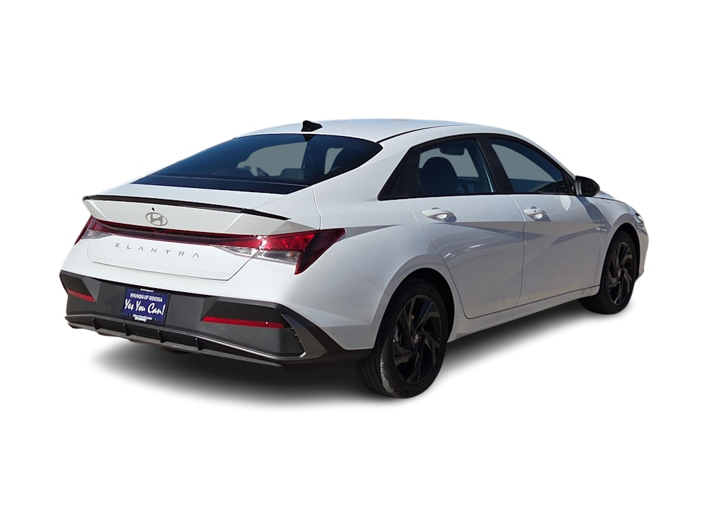 Thumbnail: 2026 Hyundai Elantra - 19