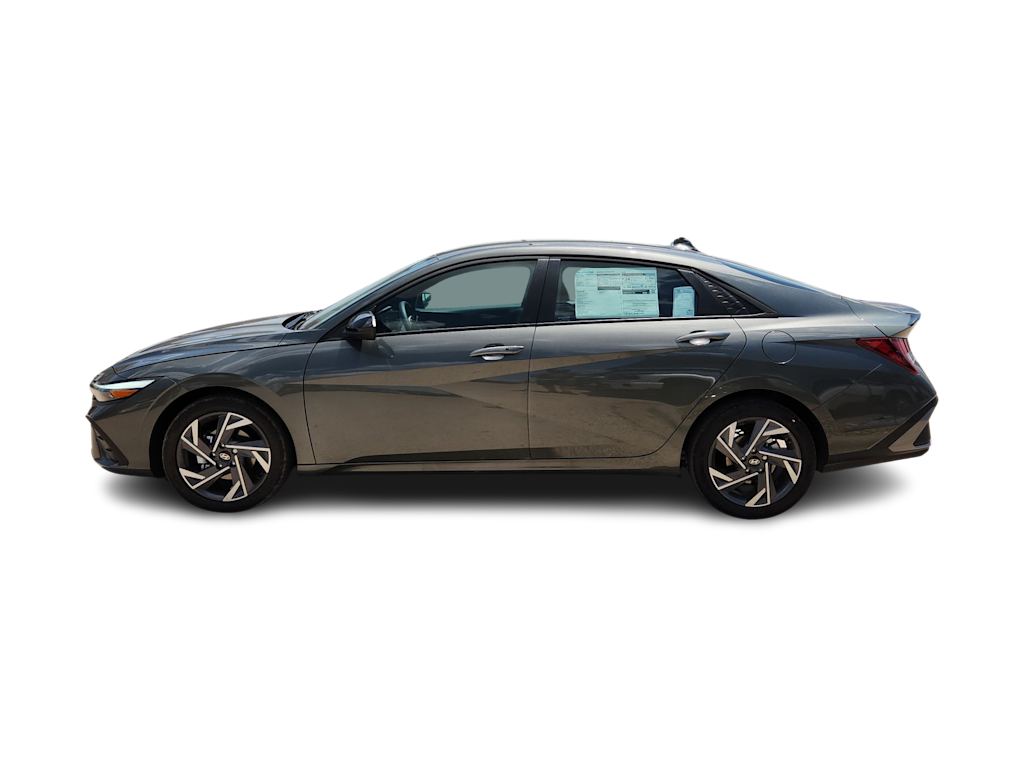 Thumbnail: 2025 Hyundai Elantra - 3