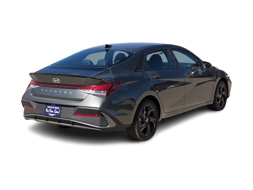 Thumbnail: 2026 Hyundai Elantra - 19