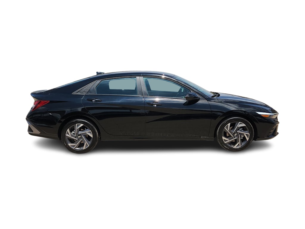 Thumbnail: 2025 Hyundai Elantra - 21