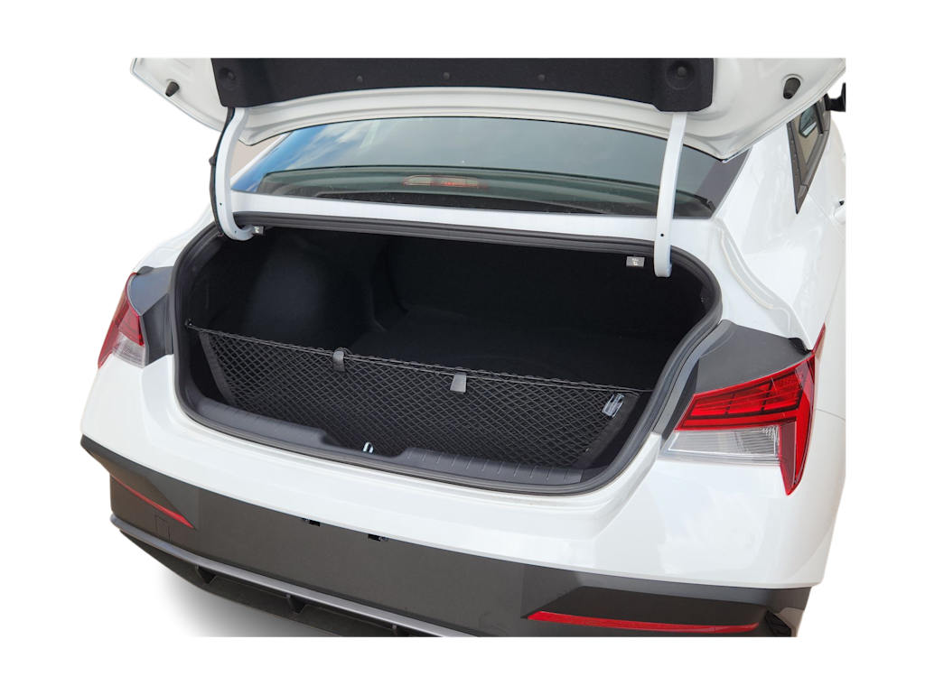 Thumbnail: 2025 Hyundai Elantra - 17