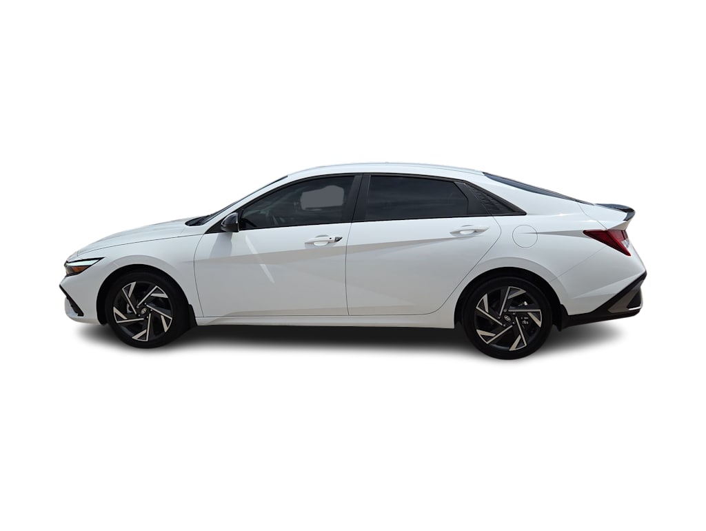 Thumbnail: 2025 Hyundai Elantra - 18