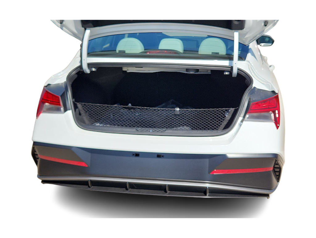 Thumbnail: 2025 Hyundai Elantra - 15