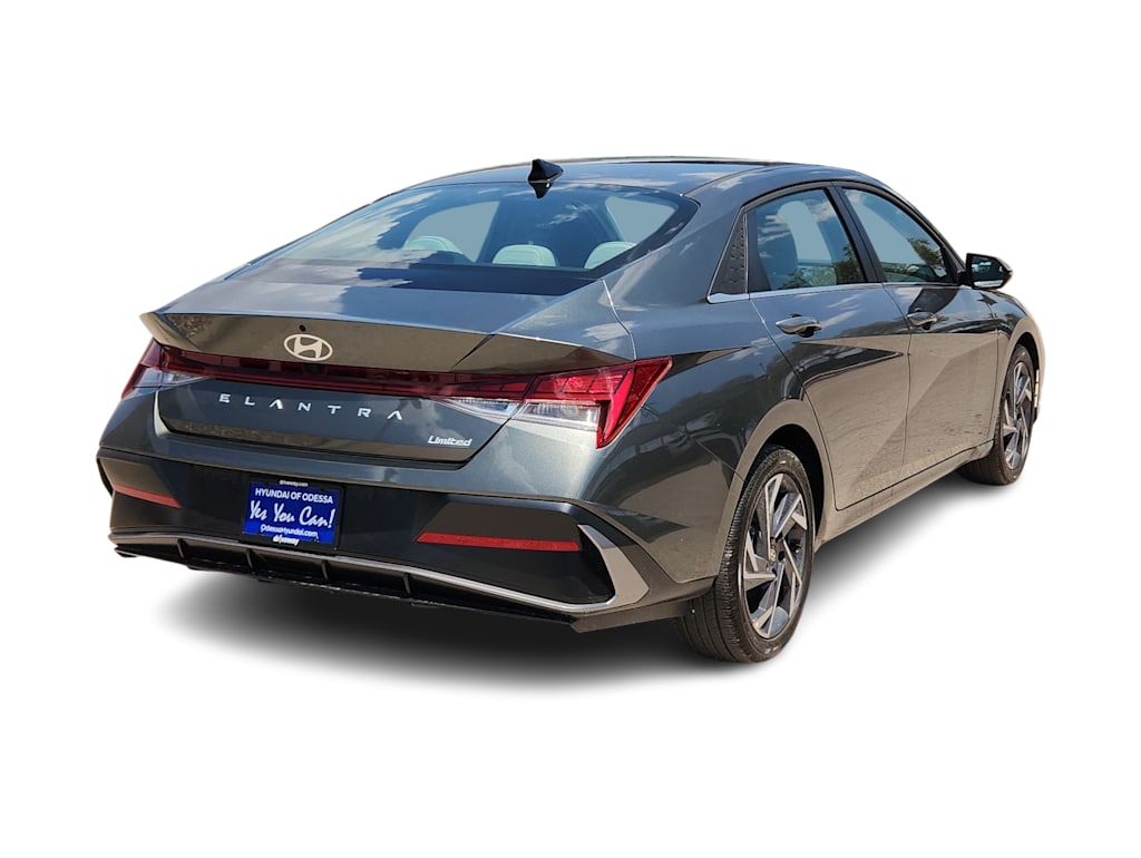 Thumbnail: 2025 Hyundai Elantra - 21