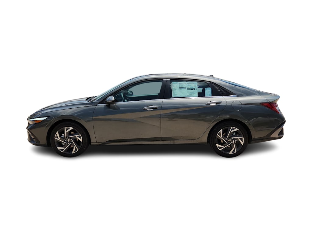 Thumbnail: 2025 Hyundai Elantra - 3