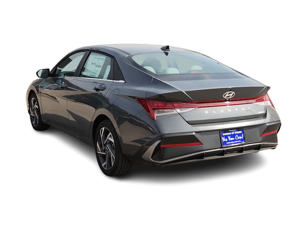 Thumbnail: 2025 Hyundai Elantra - 4