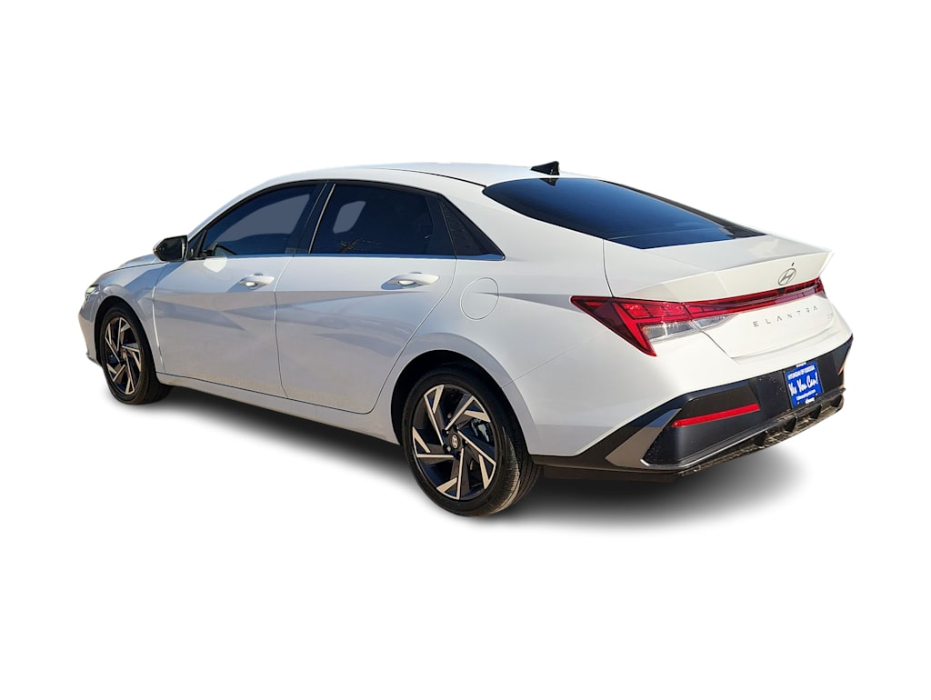 Thumbnail: 2025 Hyundai Elantra - 4