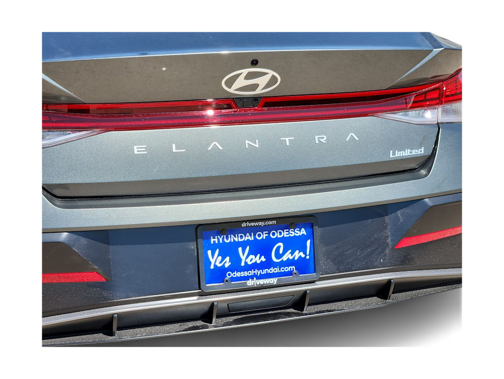 Thumbnail: 2025 Hyundai Elantra - 22