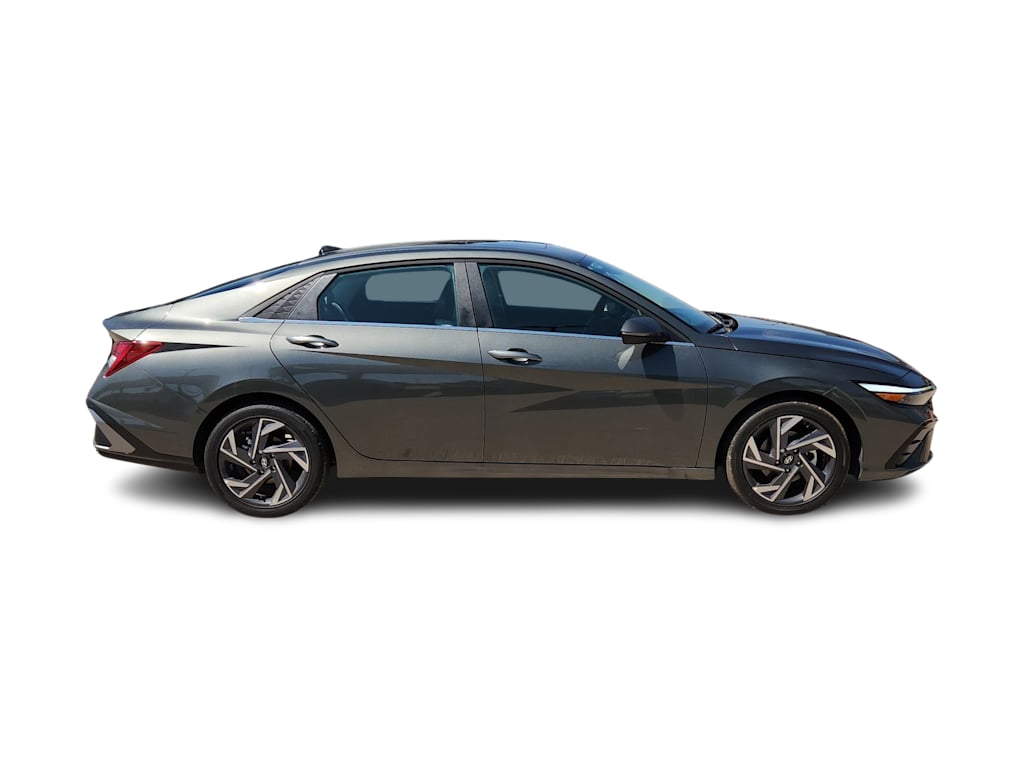 Thumbnail: 2025 Hyundai Elantra - 21