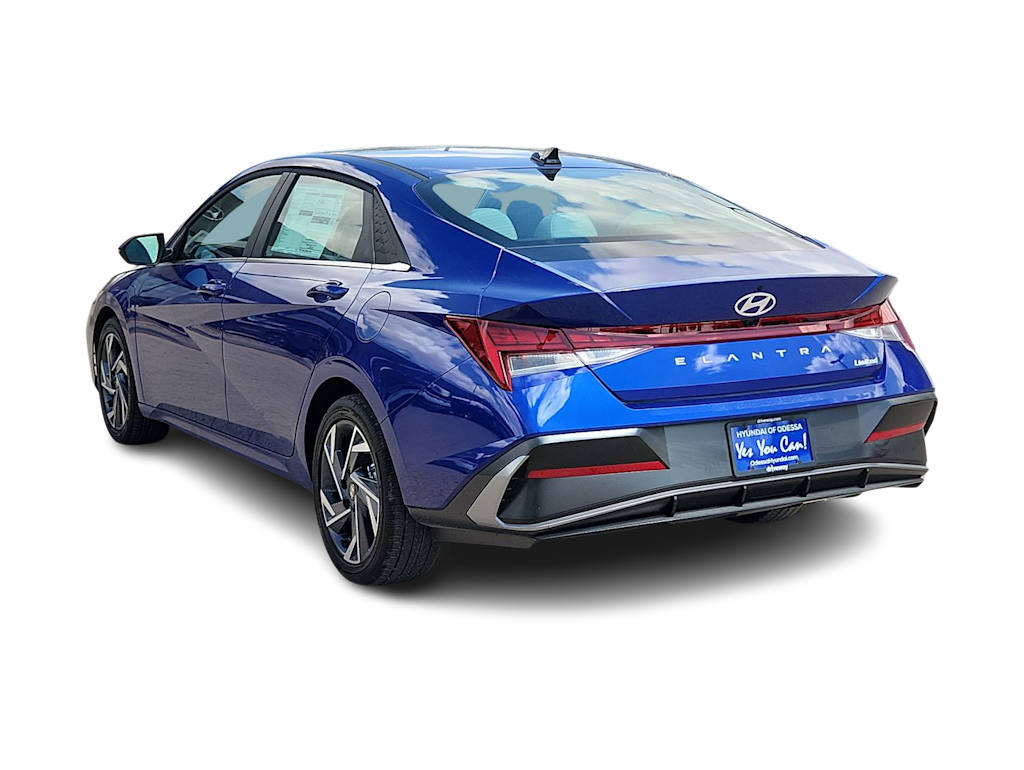 Thumbnail: 2025 Hyundai Elantra - 4