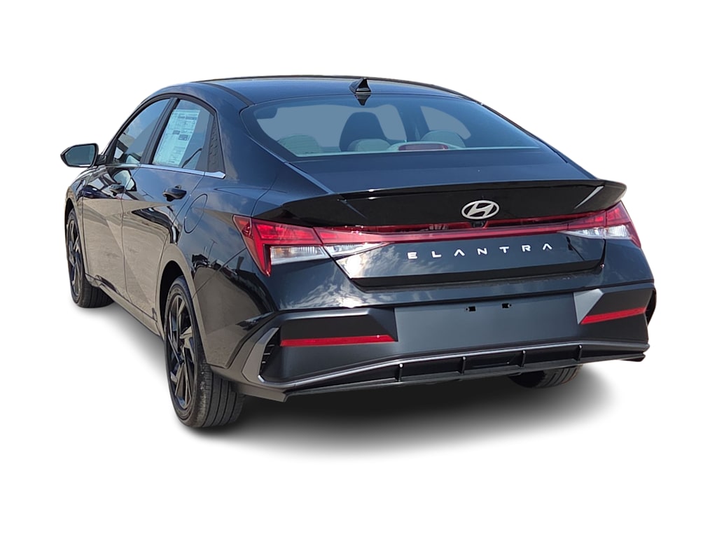 Thumbnail: 2026 Hyundai Elantra - 18