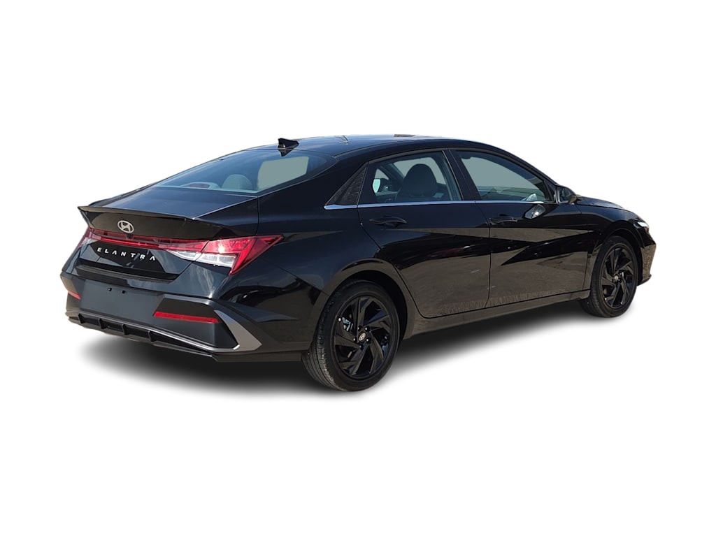 Thumbnail: 2026 Hyundai Elantra - 19