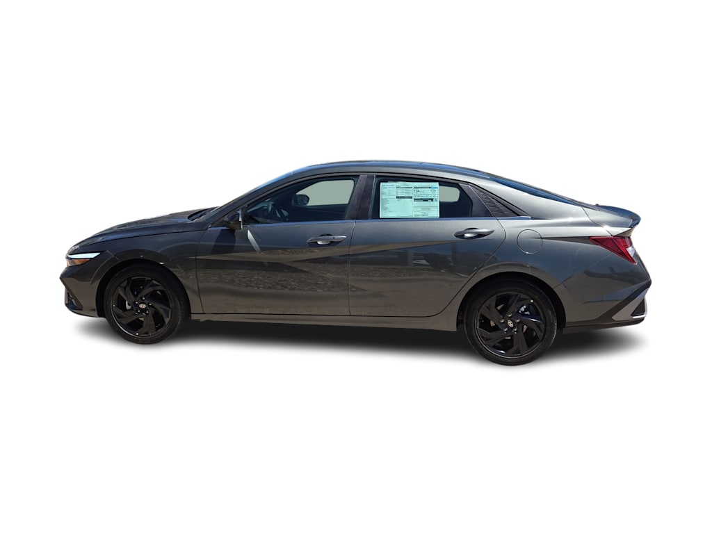Thumbnail: 2026 Hyundai Elantra - 3