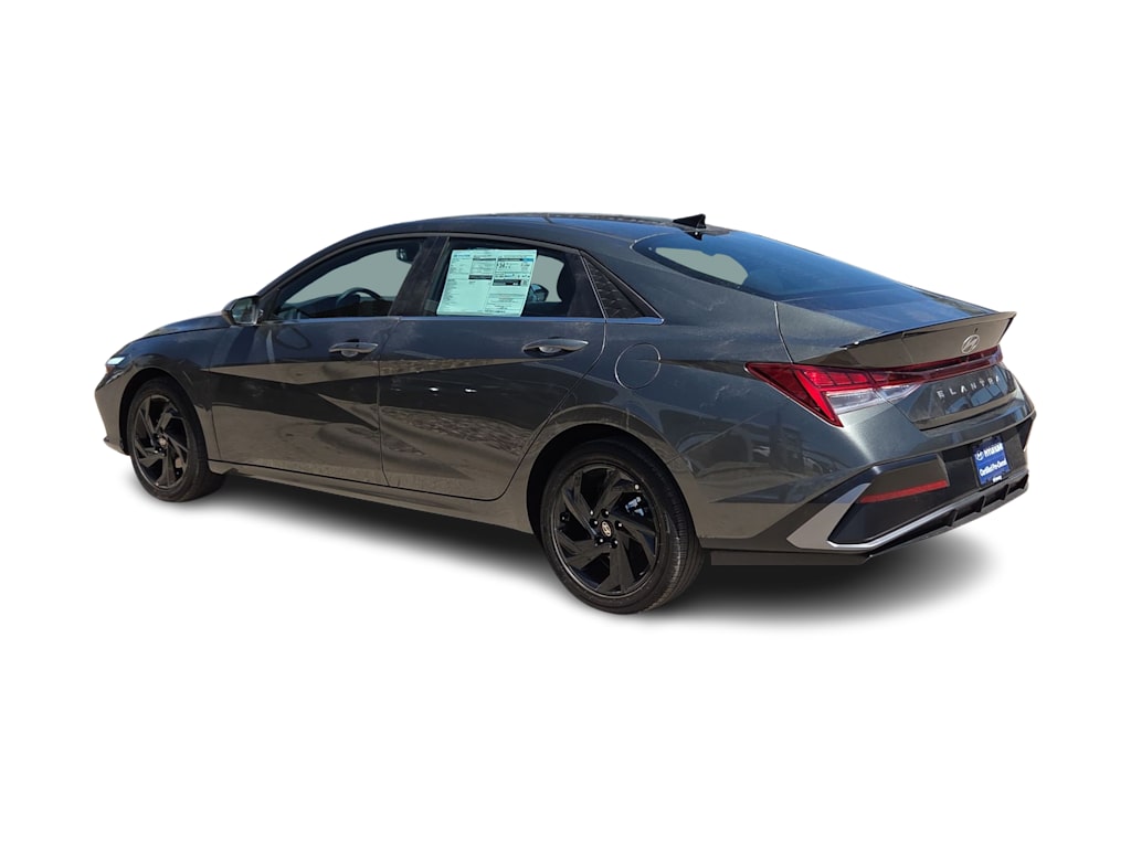 Thumbnail: 2026 Hyundai Elantra - 4
