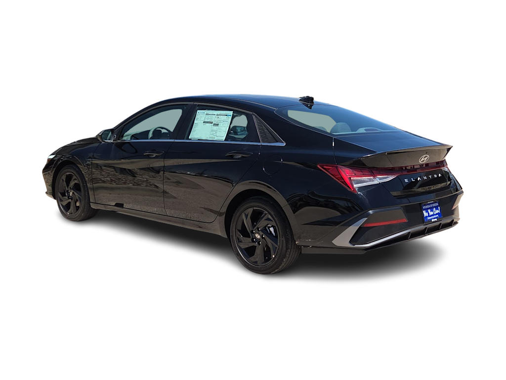 Thumbnail: 2026 Hyundai Elantra - 4