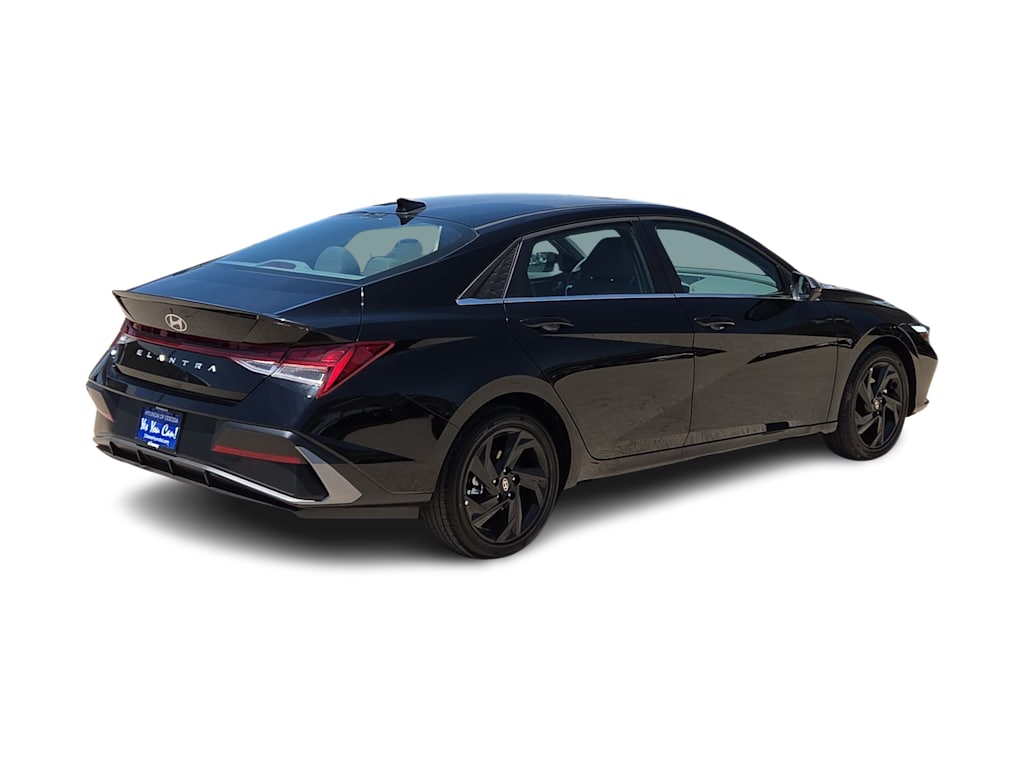 Thumbnail: 2026 Hyundai Elantra - 20